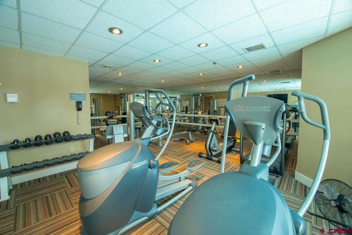 Studio 211 - Perfect Location With Pool And Hot Tub Крестед-Б'ютт Екстер'єр фото